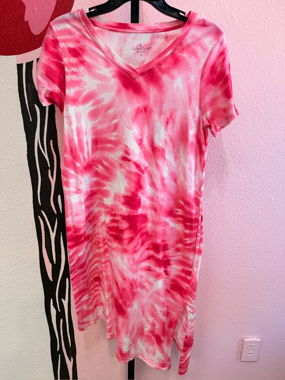 Cuddl Duds Pink Shirt Sleeve Tie-Dye V Neck T Shirt Dress Size S